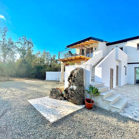 Le Corti Sarde Beach Apartments Bari Sardo Bagian luar foto