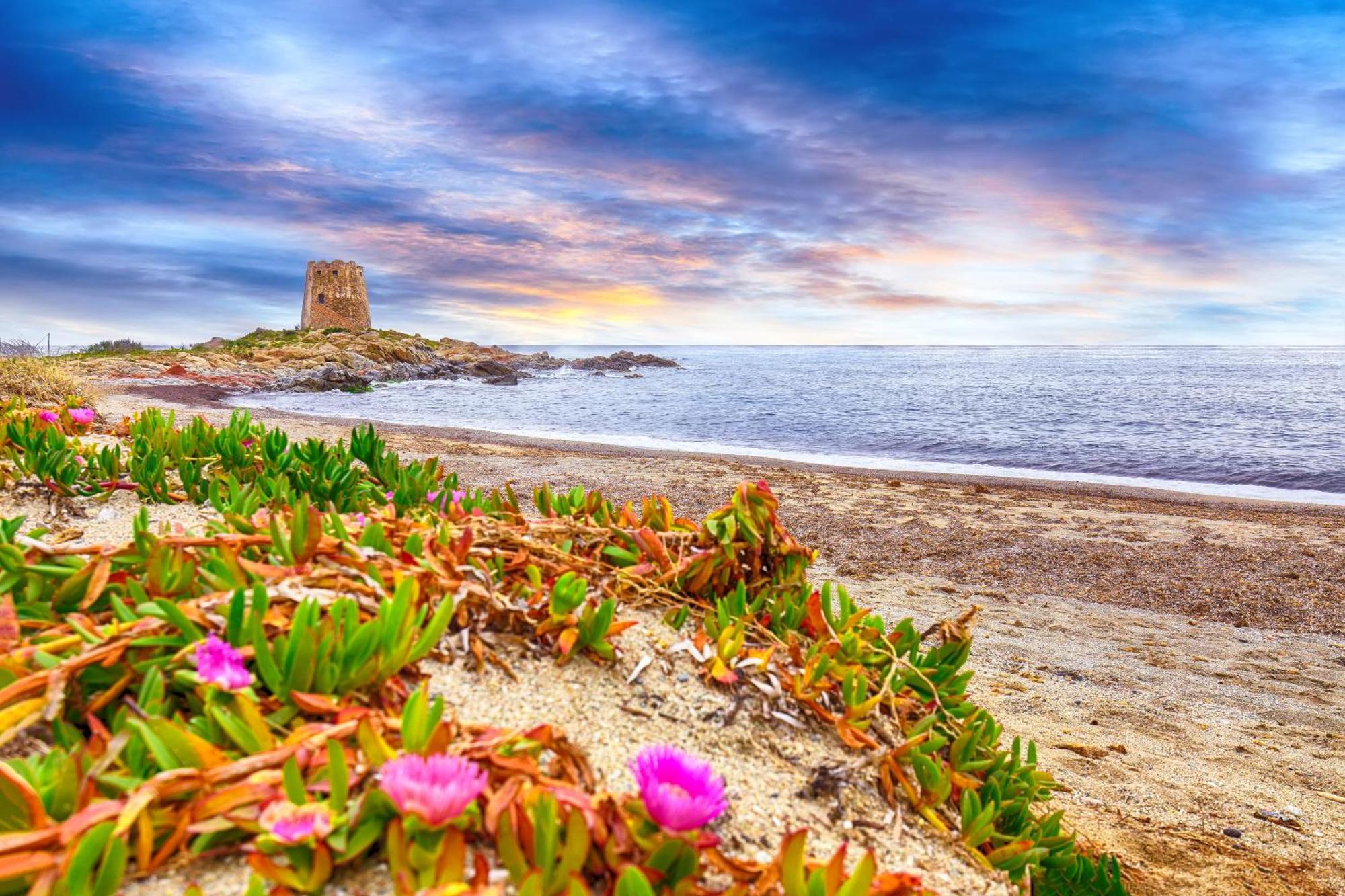 Le Corti Sarde Beach Apartments Bari Sardo Bagian luar foto